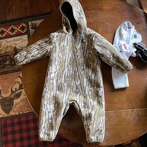 Toddler carhartt snow suit/coveralls
